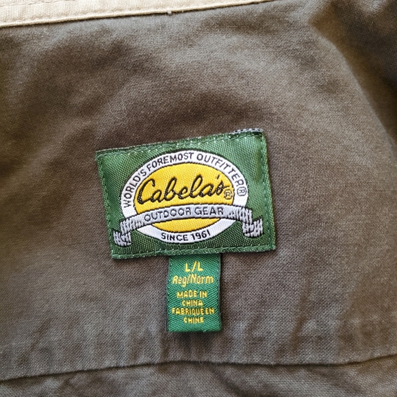Cabellas long sleeve button down. Large. - Picture 5 of 7